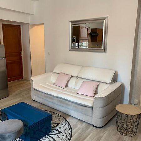 Fontaine Apartment Aups Luaran gambar