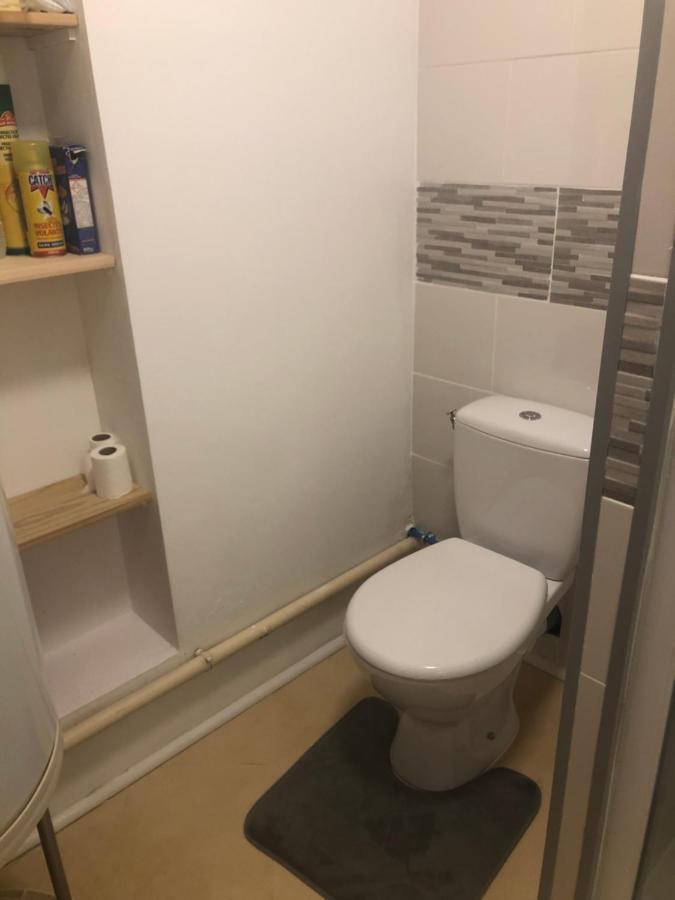 Fontaine Apartment Aups Luaran gambar